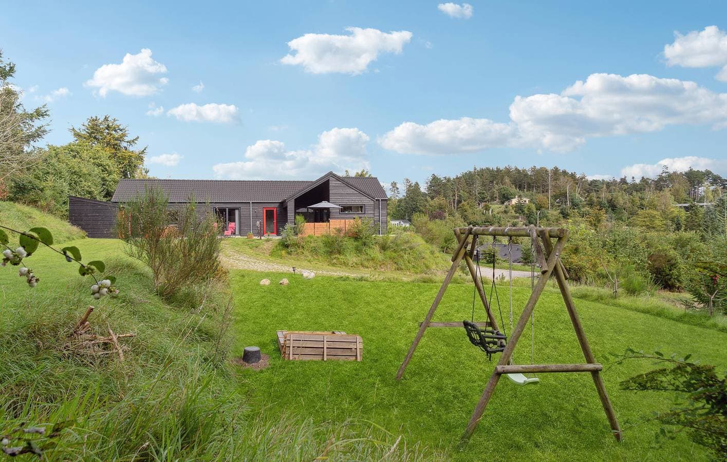 Foto 3 von 32: Ferienhaus für 8 Personen mit Garten