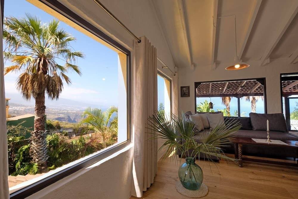 Foto 11 von 30: Appartement Romeo - Sicht auf Meer & Teide, eine der besten Lagen auf Teneriffa!