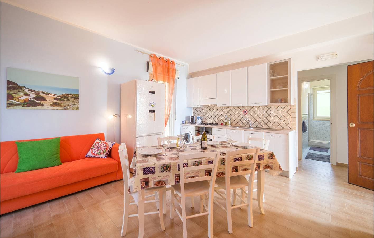 Foto 7 von 27: Apartment mit Meerblick, Pool und Garten