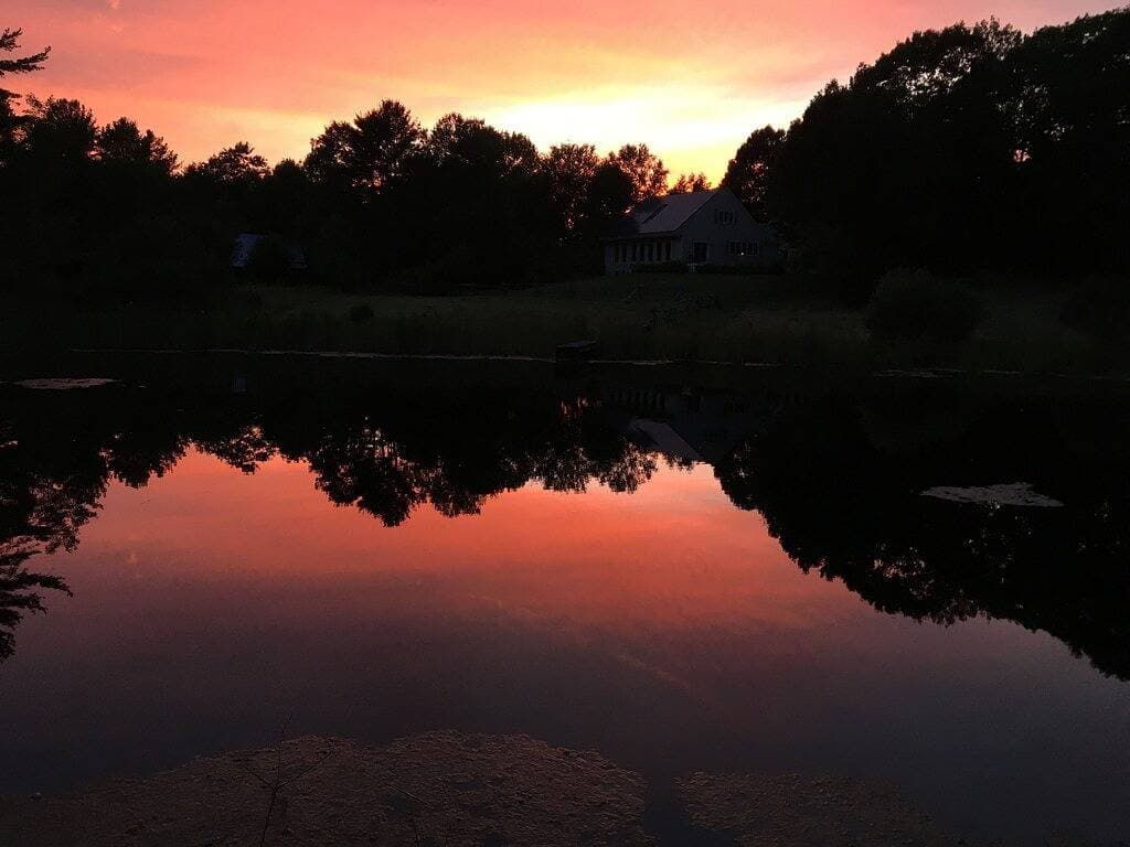 Foto 4 von 17: Enjoy Twin Ponds While Exploring Midcoast Maine