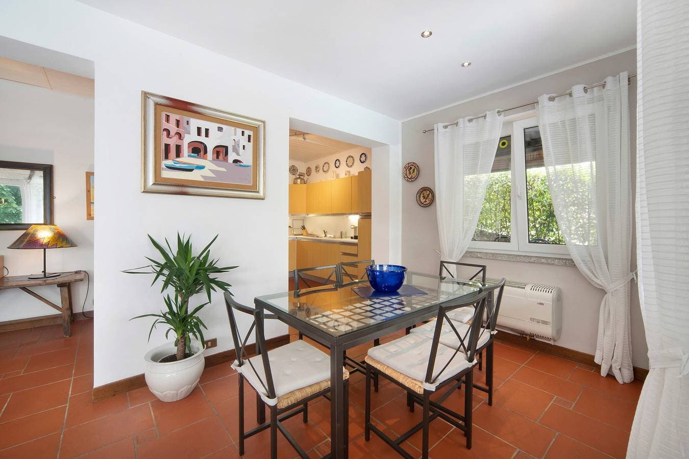 Foto 9 von 29: Haustierfreundliche Villa “Luxury Country House Domaso” mit Pool und Seeblick
