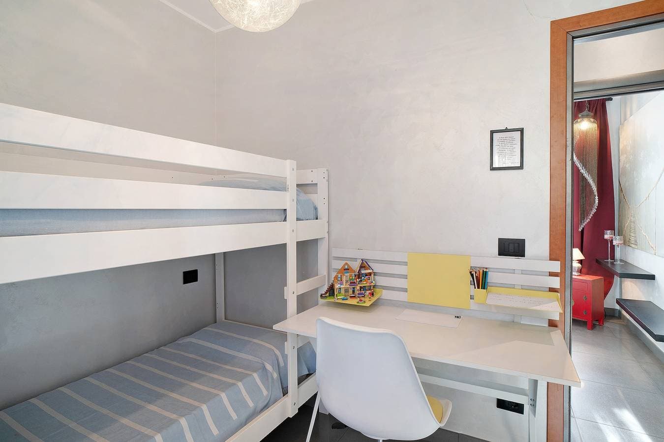 Foto 5 von 22: Ferienwohnung 'La Dimora Della Poesia' mit privater Terrasse, 2 Min. vom Meer entfernt