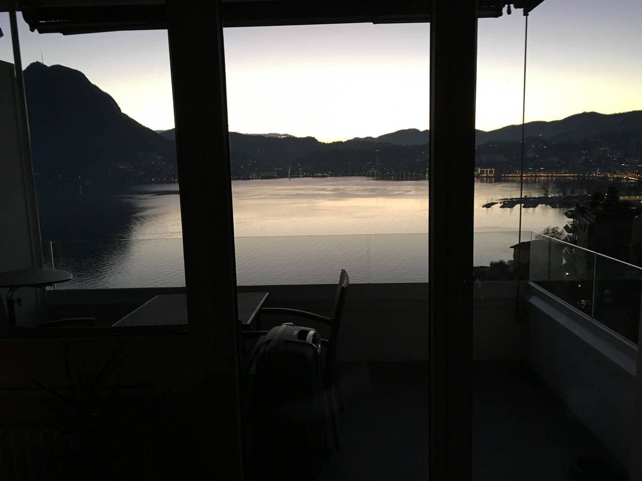 Foto 10 von 42: Breathtaking View for a Romantic Stay