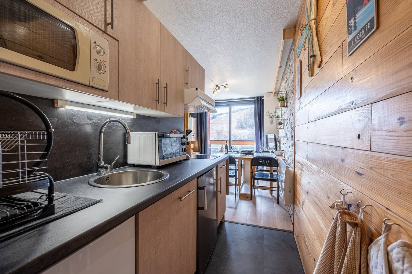 Foto 2 von 14: Ferienwohnung für 4 Personen mit Pool