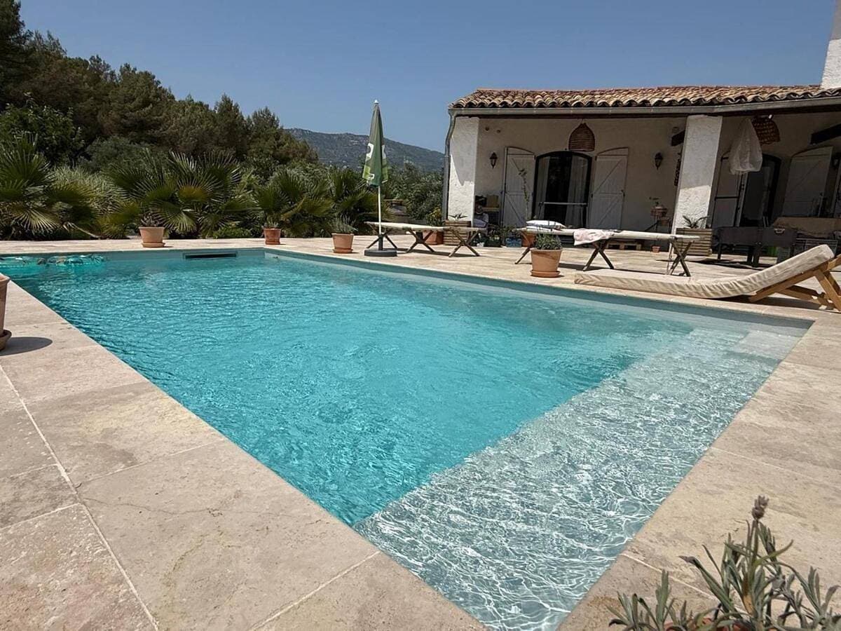 Nature house, pool, quiet 1