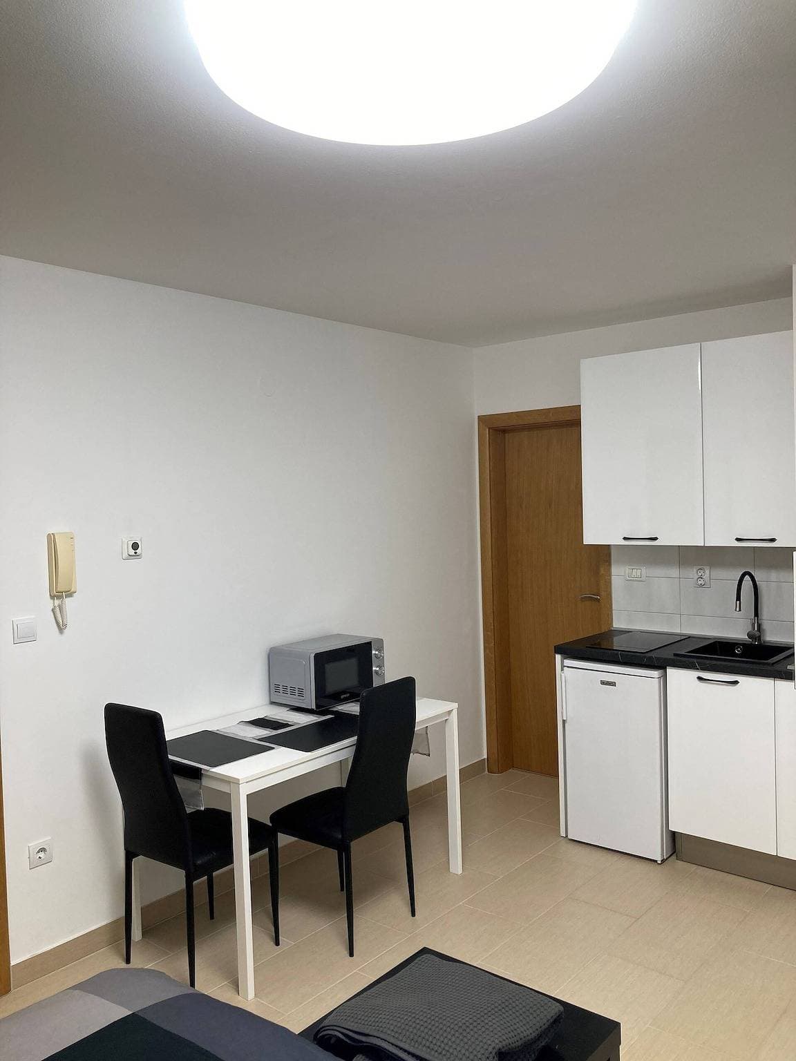 Foto 11 von 15: Cozy studio apartment Varos