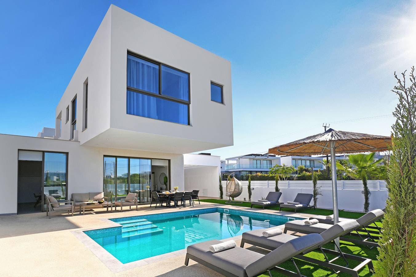 Villa 1