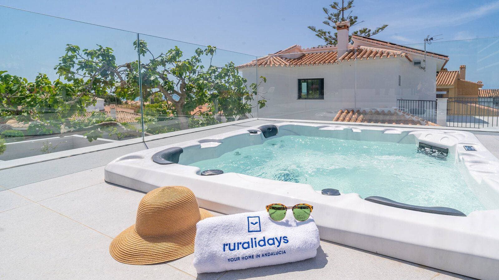 Foto 3 von 42: Villa Jazmin  Vélez-Málaga by Ruralidays