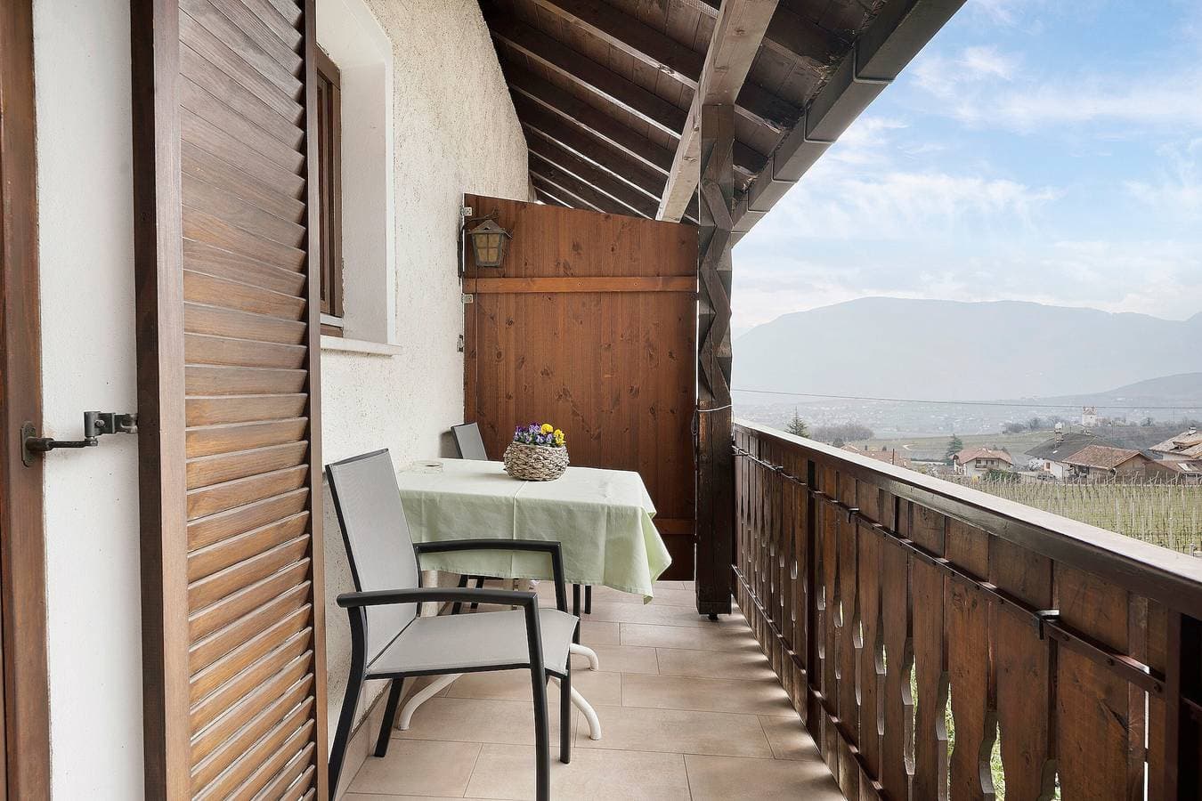 Harmony room 1