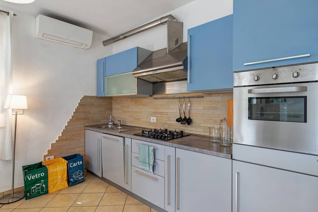 Foto 10 von 19: Apartment 'Charming in Lucca' mit privatem Garten, WLAN und Klimaanlage