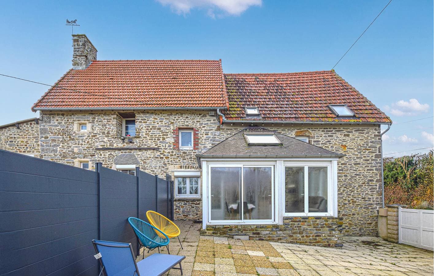 Moderne Ferienwohnung mit WLAN, TV und Parkplatz in Saint-Lô-d'Ourville – 2 km zum Strand 1