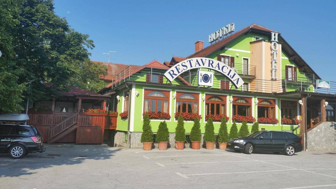Hotel Roškar 1