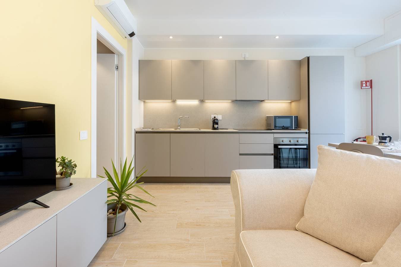 Domus Mameli Apartment B 1