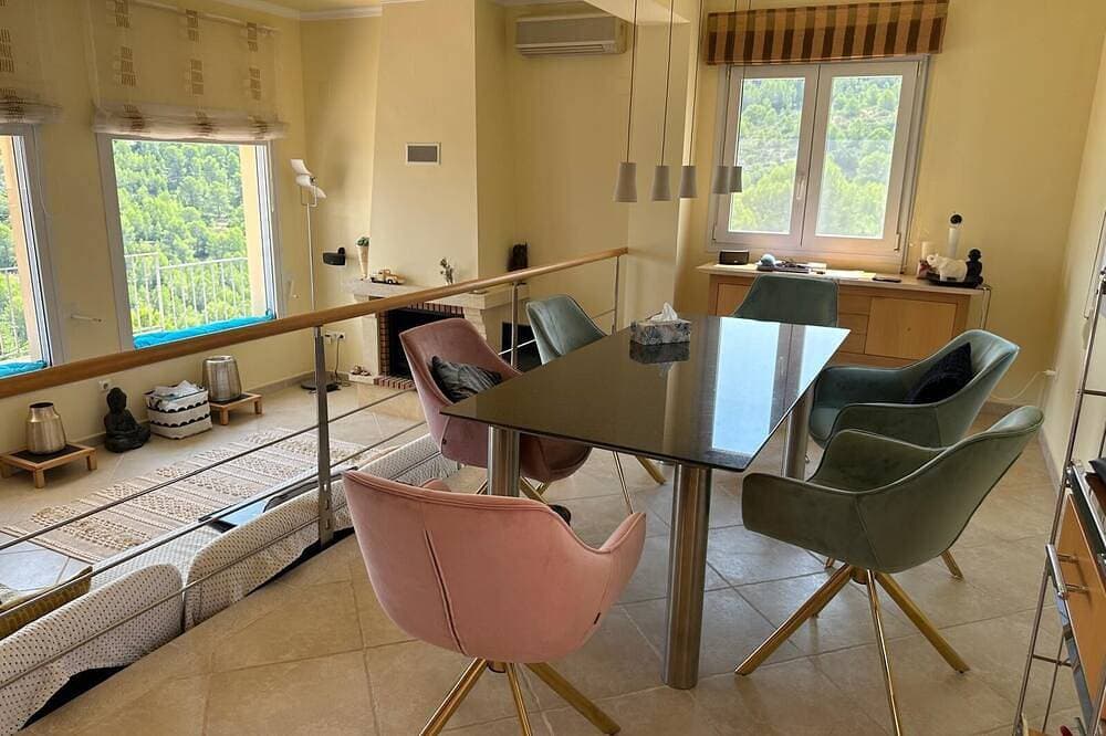 Foto 5 von 9: Villa El Trullent: Komfort mit traumhafter Aussicht&privatem Pool