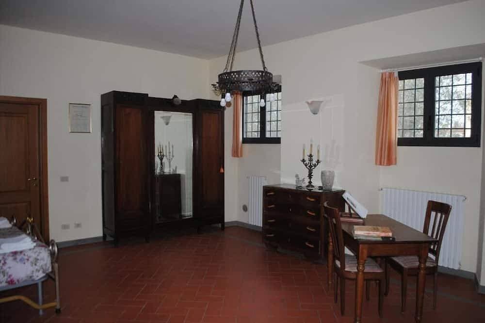 Foto 10 von 11: Eine komfortable Ferienwohnung in der toskanischen Landschaft in der Nähe des Stadtzentrums.