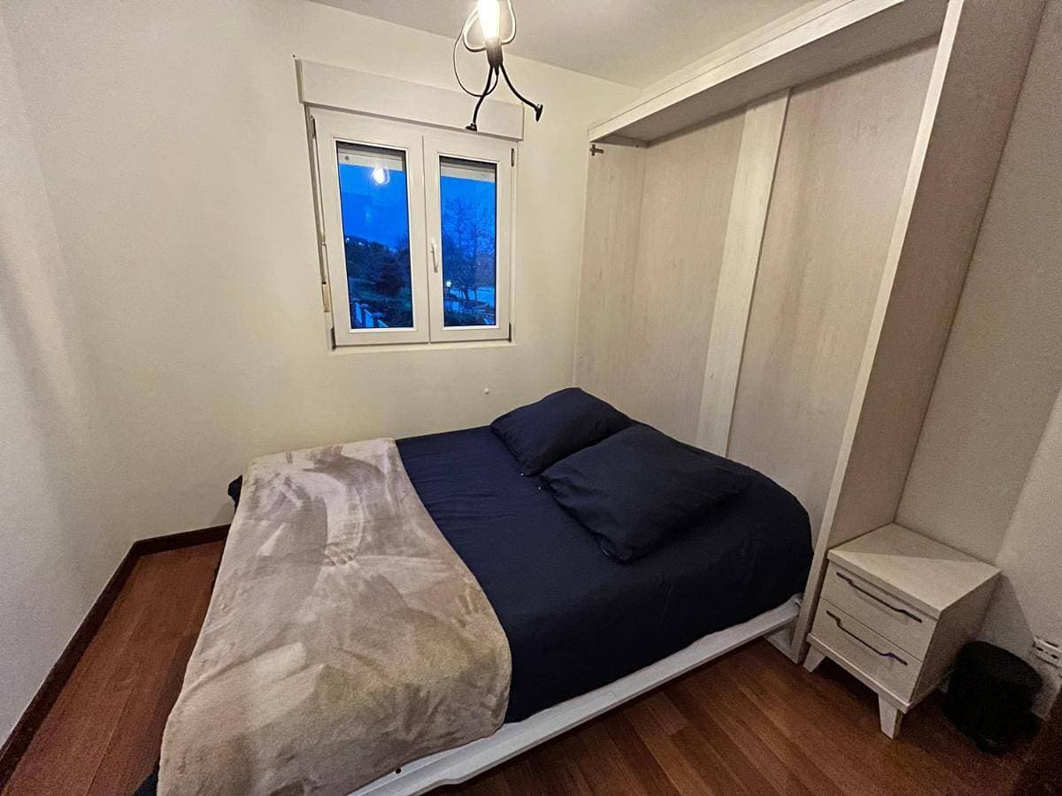 Foto 5 von 39: Two-Bedroom Apartment