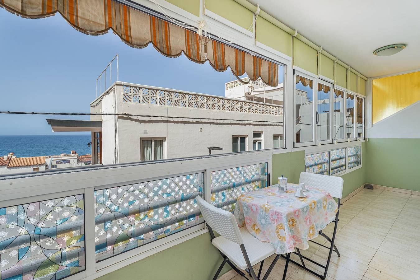 Foto 2 von 27: Ferienwohnung 'Ceyla 214' mit Meerblick, privater Terrasse und WLAN