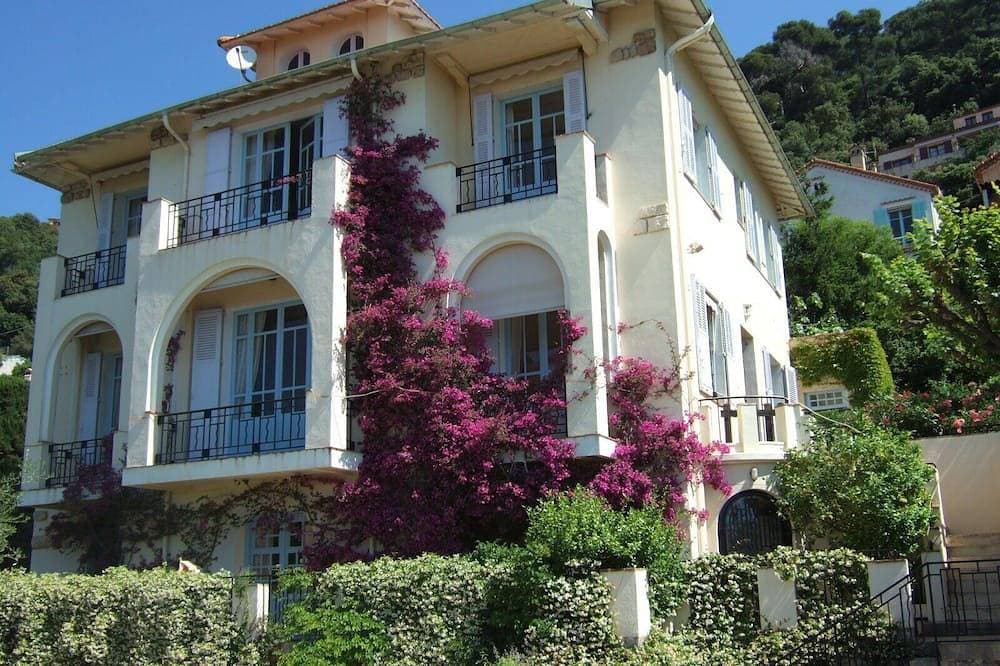 Foto 13 von 30: Lux 1 Schlafzimmer unabhängige Wohnung in Villa, Pool, Meerblick