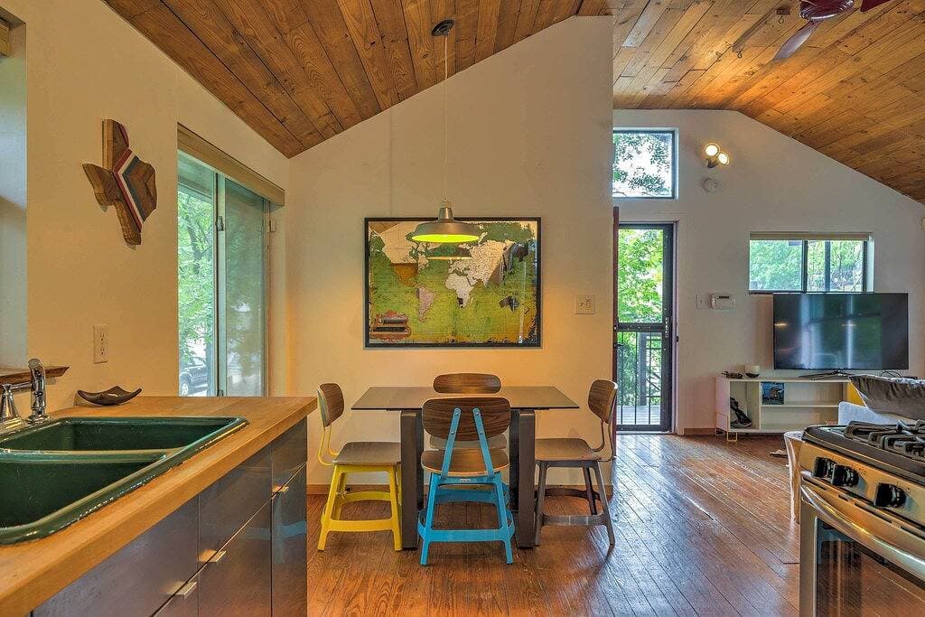 Foto 2 von 24: Schicker Studio Bungalow in der trendigen Gegend von East Austin!