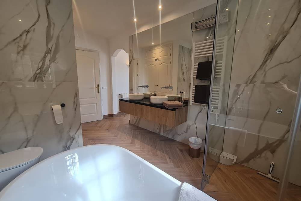 Foto 11 von 30: Traumhafte Villa mit Meerblick, privater Pool, Klimaanlage, Heizung & WLAN
