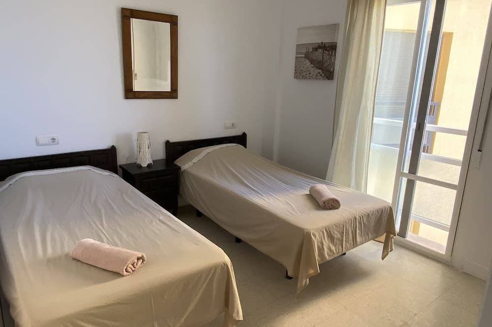 Foto 4 von 21: Primera Linea Playa - Tres Caballos en Playamar Torremolinos