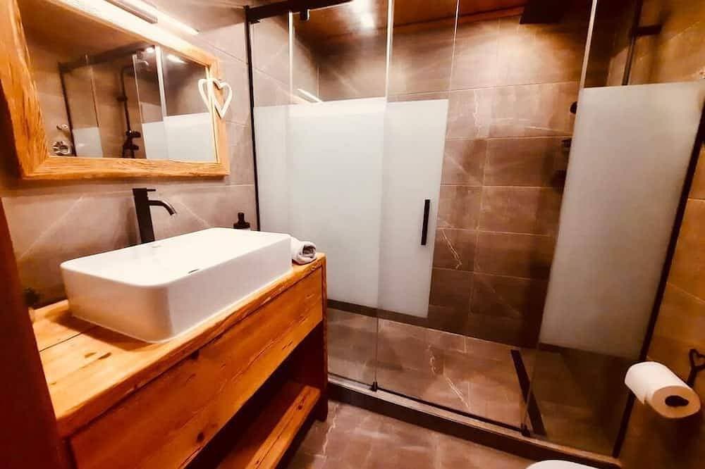 Foto 3 von 11: Neu Renovierte Ferienwohnung für Bergverliebte