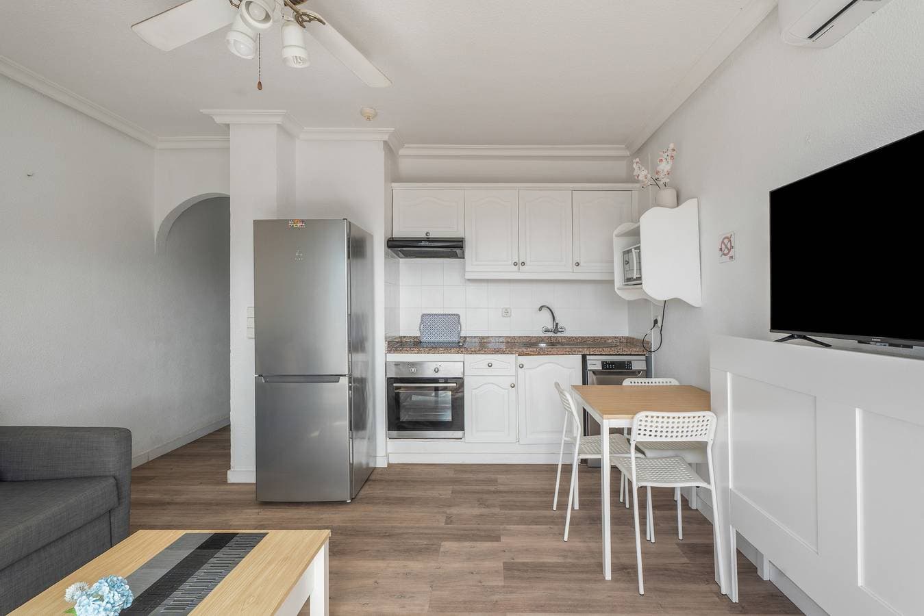 Foto 7 von 28: Ferienwohnung 'Oasis Del Sur' mit Meerblick, WLAN und Klimaanlage
