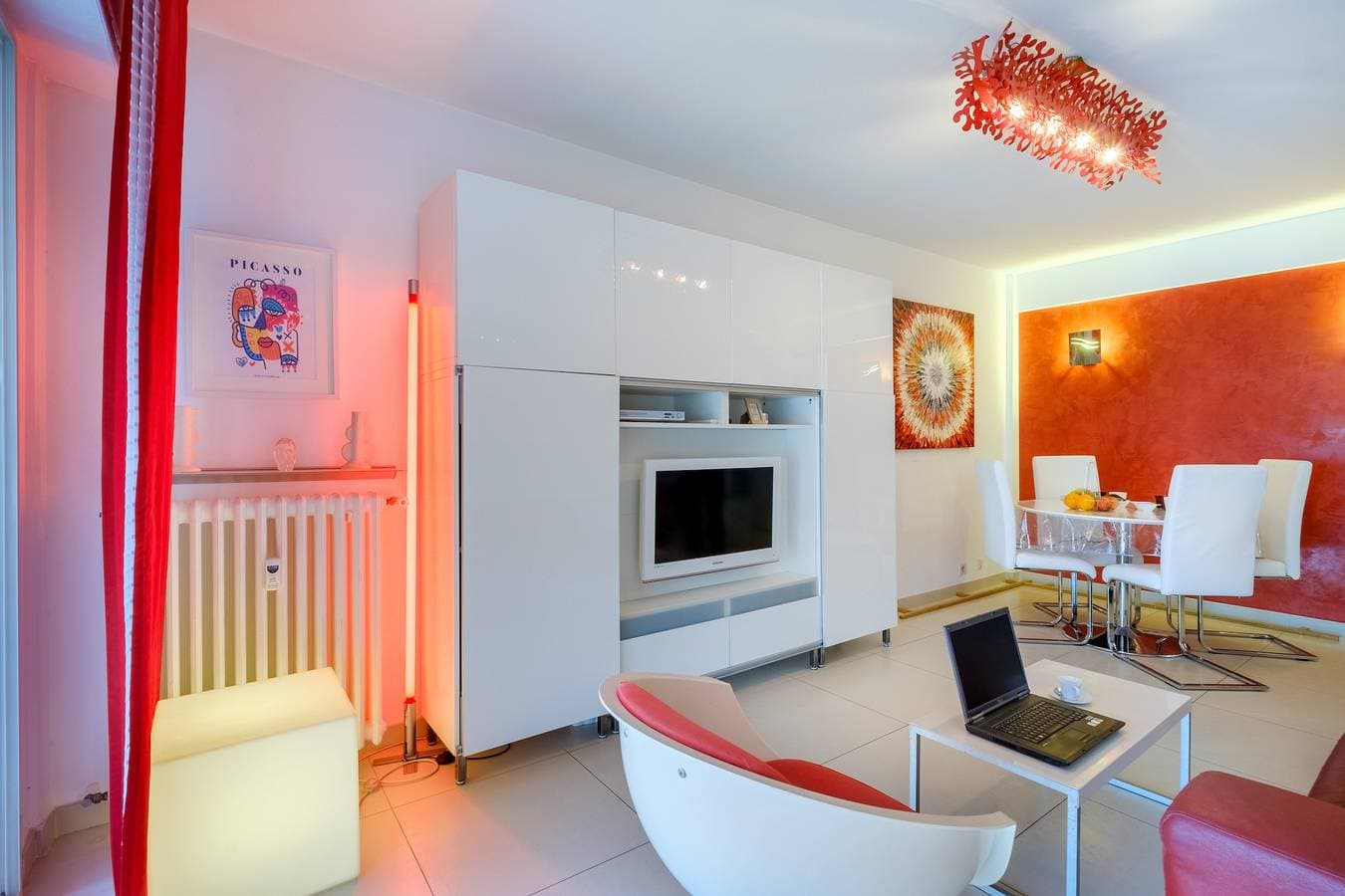 Foto 4 von 34: Le Sérénity Juan les Pins: 4* Ferienwohnung, Terrasse, Garage, Klimaanlage, Strand 100m