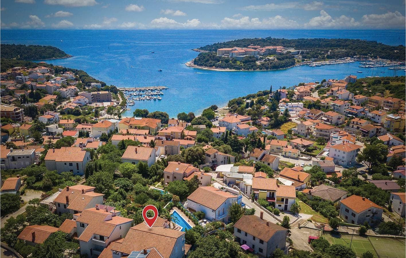 Gemütliche Ferienwohnung mit Meerblick, Pool, WLAN und Parkplatz – 1,5 km vom Strand entfernt 1