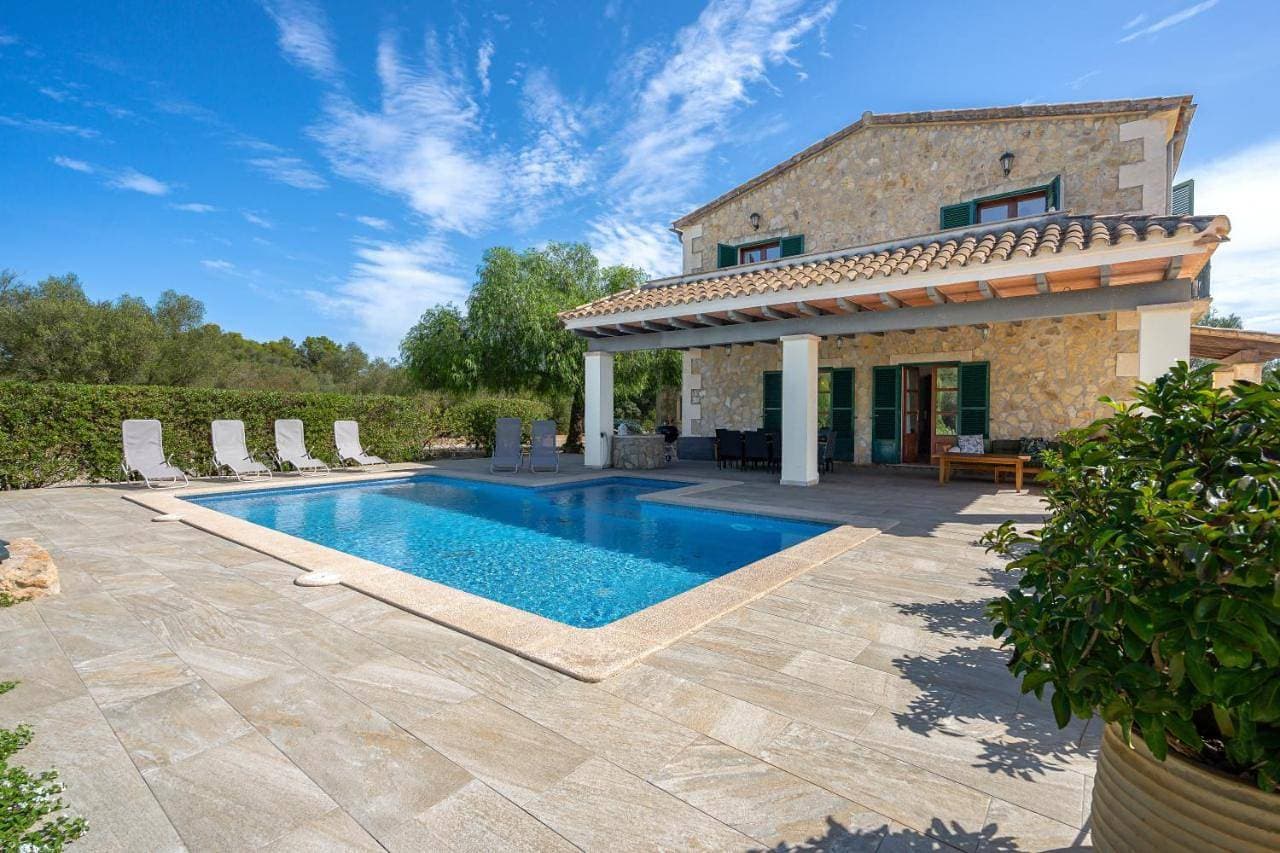 Foto 3 von 22: Villa