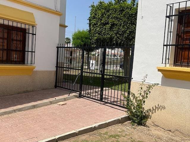 Foto 5 von 33: Ferienwohnung für 4 Personen mit Garten