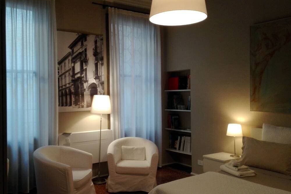 Foto 3 von 25: Studio im Casa Cogollo, genannt \"Haus des Palladio\" im historischen Zentrum von Vicenza: