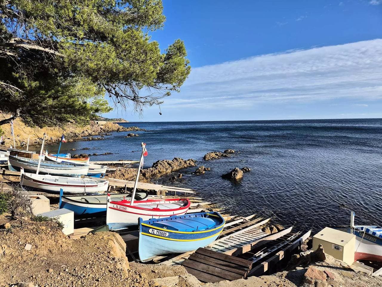 Foto 10 von 15: 50 m vom Meer, Zugang gegenüber dem Haus