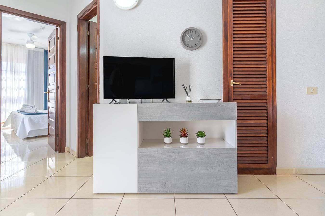 Foto 10 von 19: Ferienwohnung für 3 Personen mit Pool