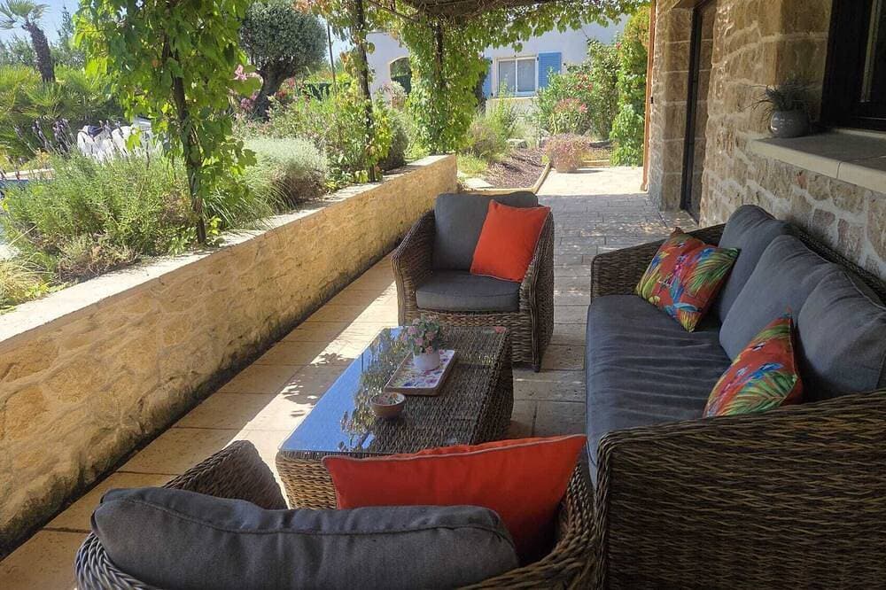 Foto 13 von 23: A beautiful bed-and-breakfast in the Ardèche, in a quiet setting surrounded by scrubland.