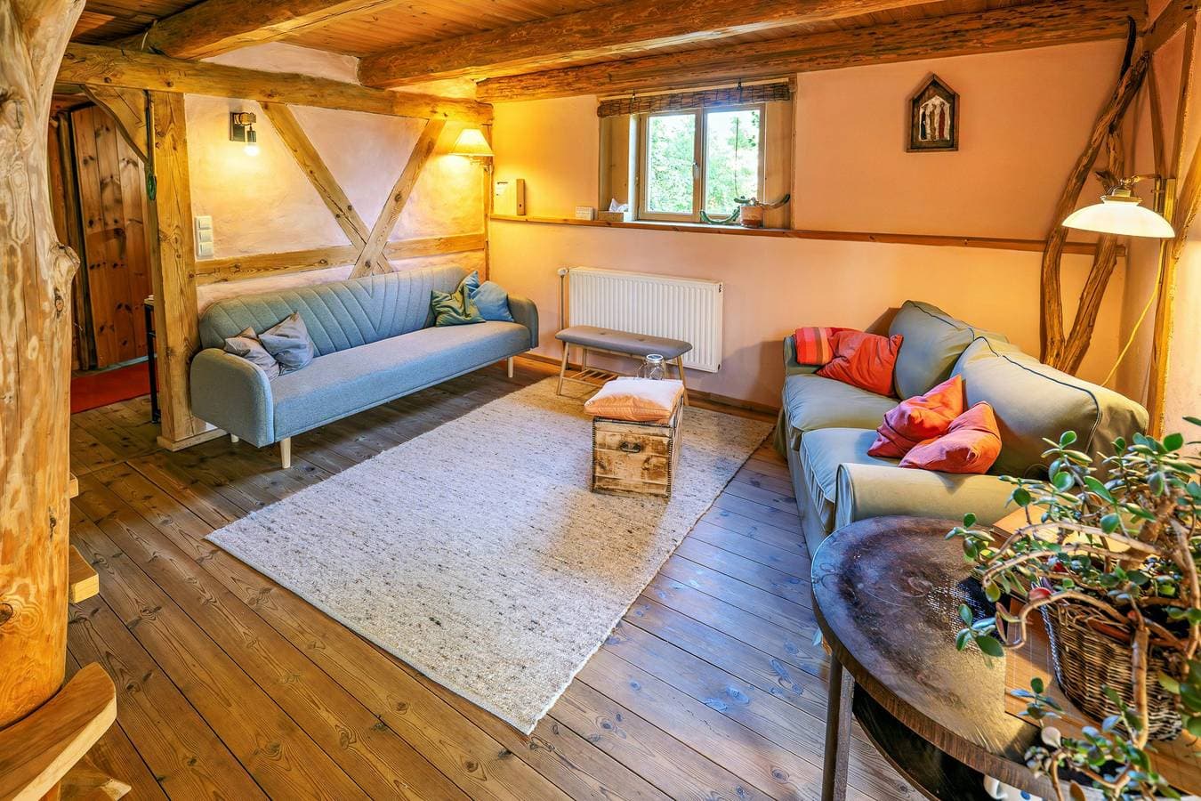 Foto 3 von 53: Ökologisches Bauernhaus mit Garten am Fluss