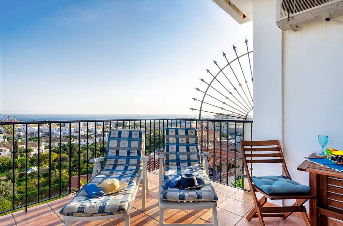 Foto 7 von 28: Stunning Mediterranean View Top-Floor Apartment El Faro