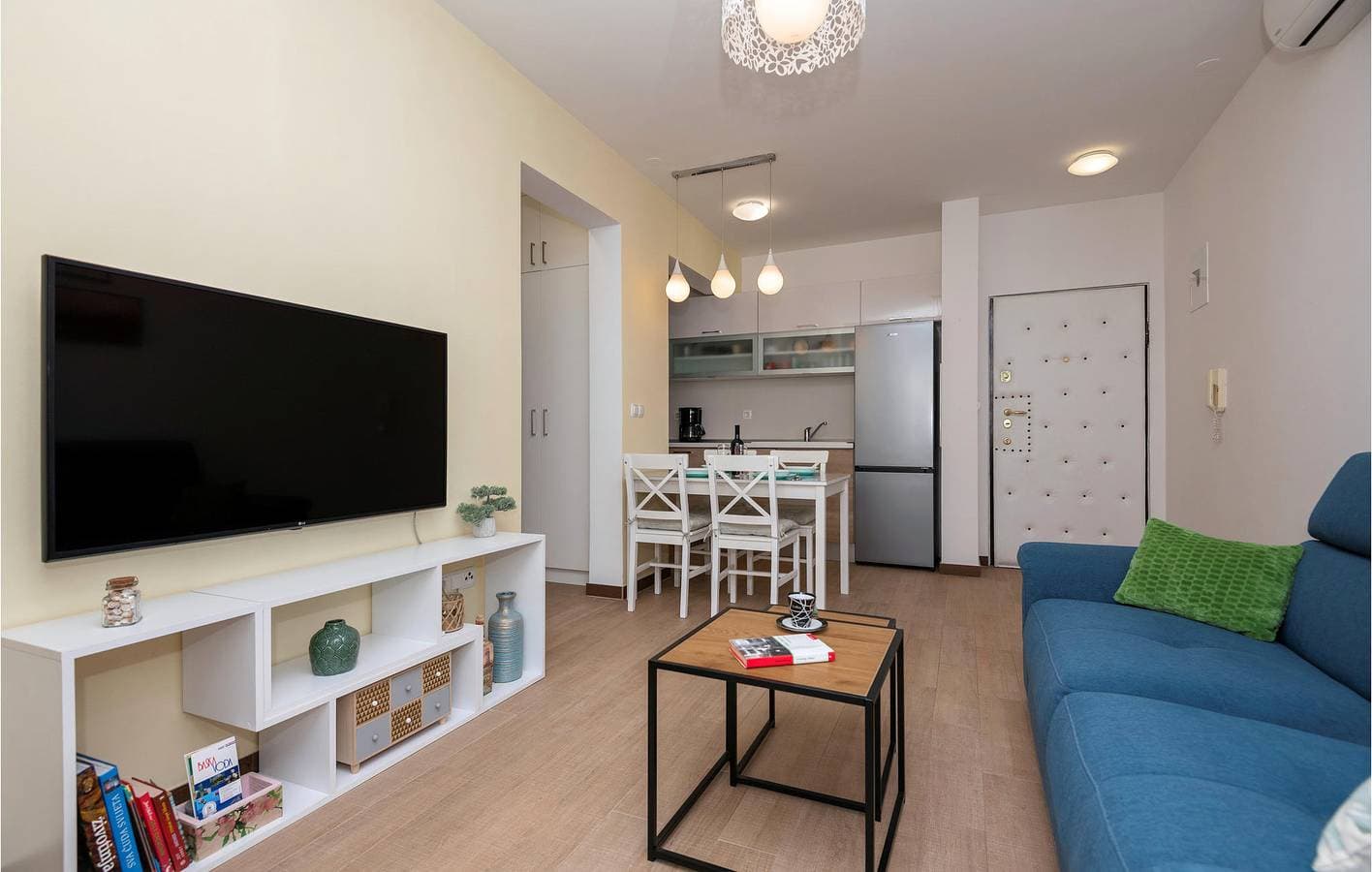 Foto 12 von 26: Gemütliche Ferienwohnung mit Terrasse, WLAN und Parkplatz, 900 m vom Strand entfernt