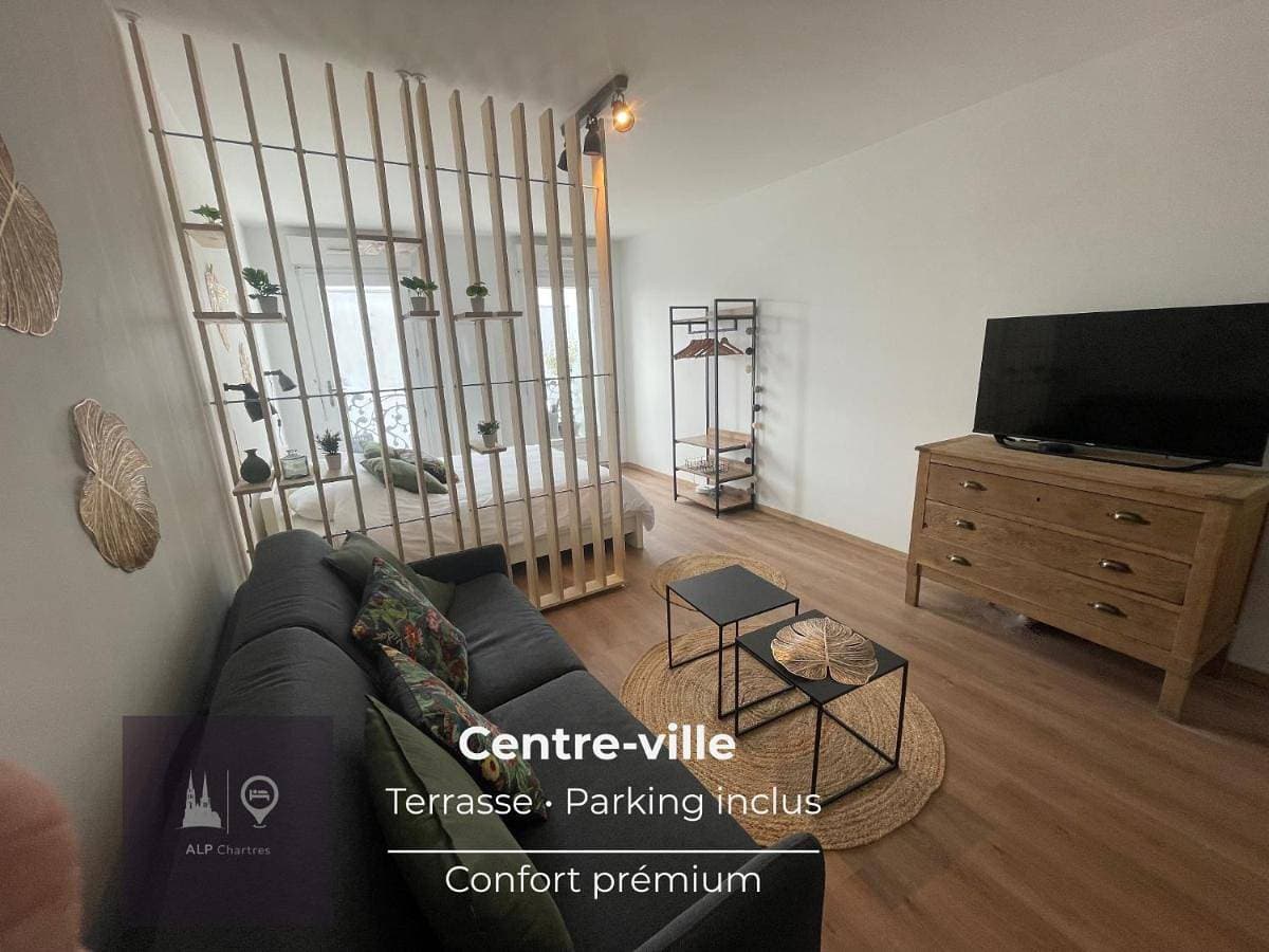 Studio Terrasse et parking, 4 pers par ALP Chartres 1