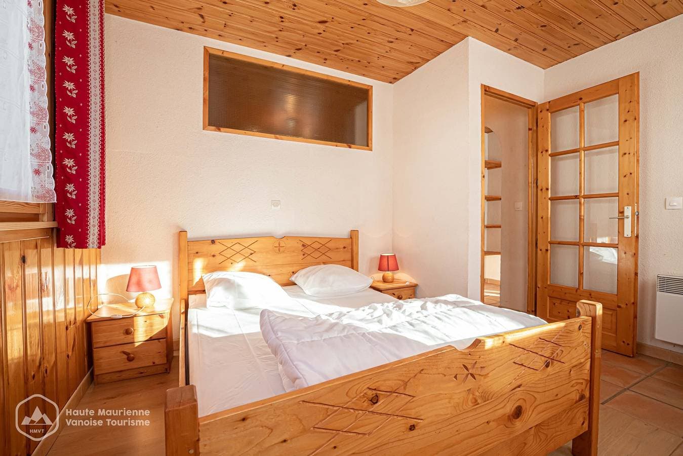 Foto 5 von 15: Chalet „Les Pervenches“: Bergblick, private Terrasse und WLAN