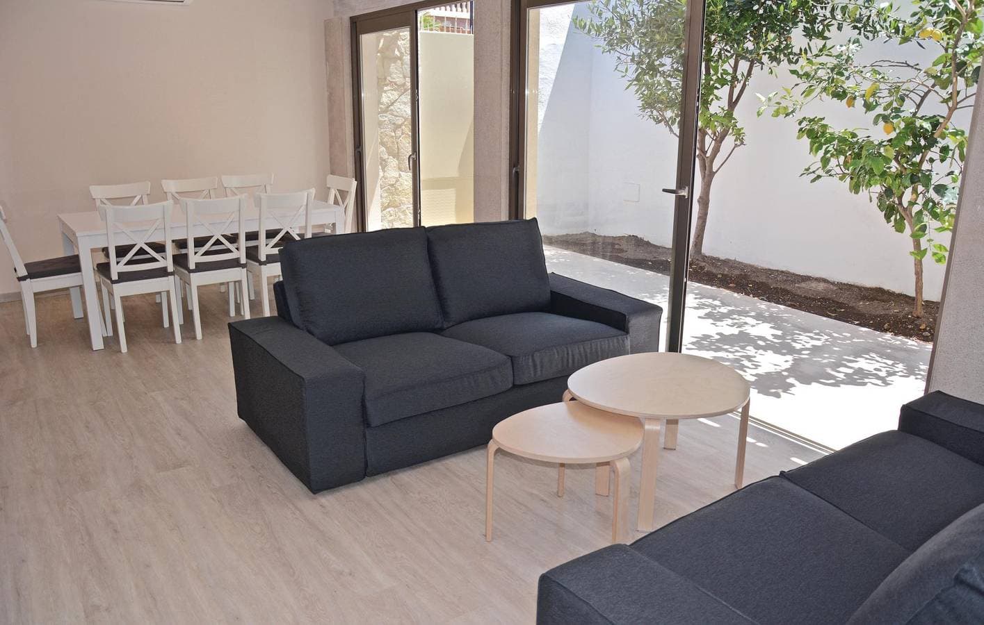 Foto 12 von 28: Geräumiges Apartment mit AC, Küche und Terrasse in Strandnähe