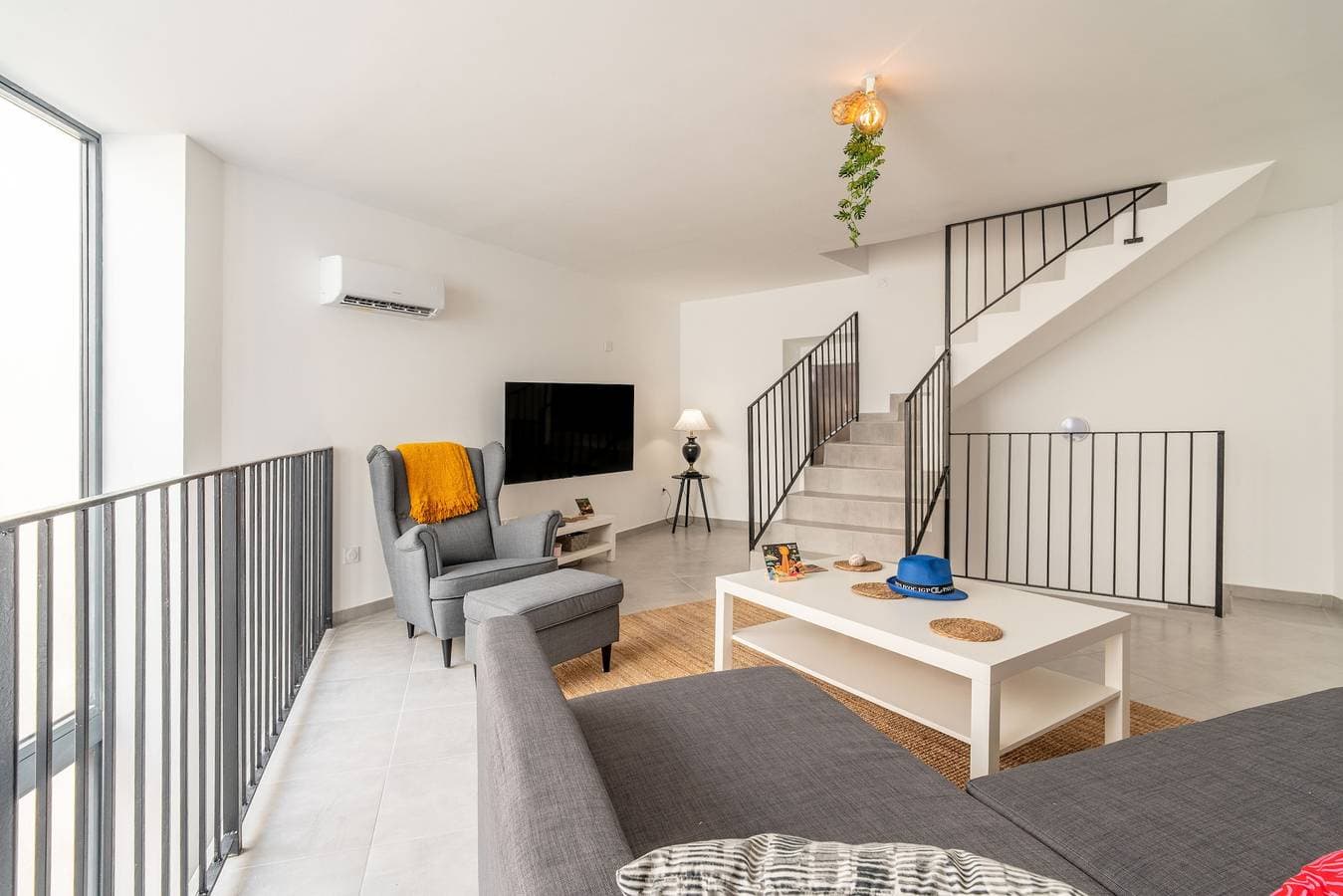 Foto 7 von 28: Ferienhaus 'Vias' mit privater Terrasse, WLAN und Klimaanlage