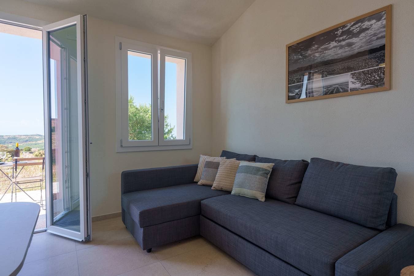 Foto 5 von 48: Ferienwohnung 'Sughereto 1' mit Meerblick, Wi-Fi und Klimaanlage