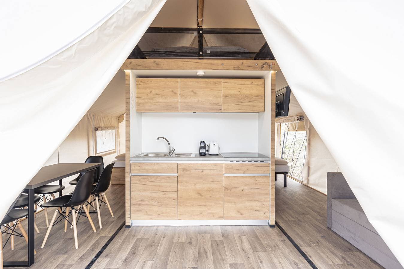 Foto 2 von 25: Luxus Zelt Safari für 4 Personen
