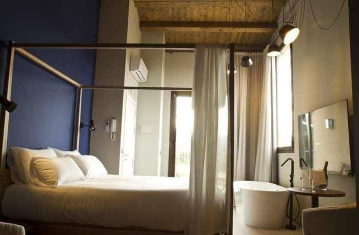 Foto 2 von 5: Deluxe Queen Suite