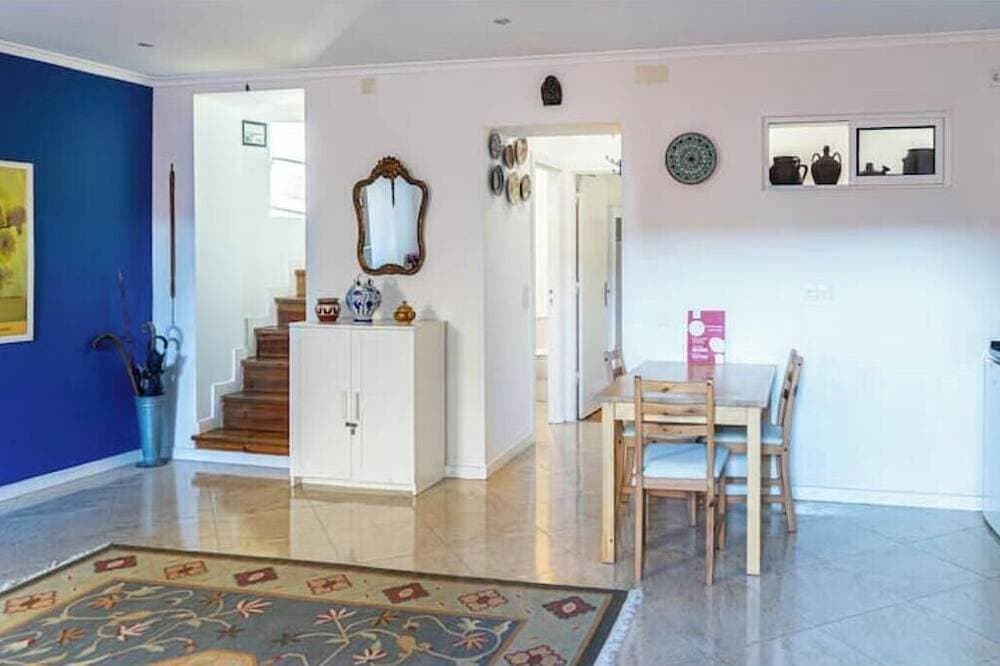 Foto 12 von 30: Lisbon getaway - Charming downtown location with view and air conditioning