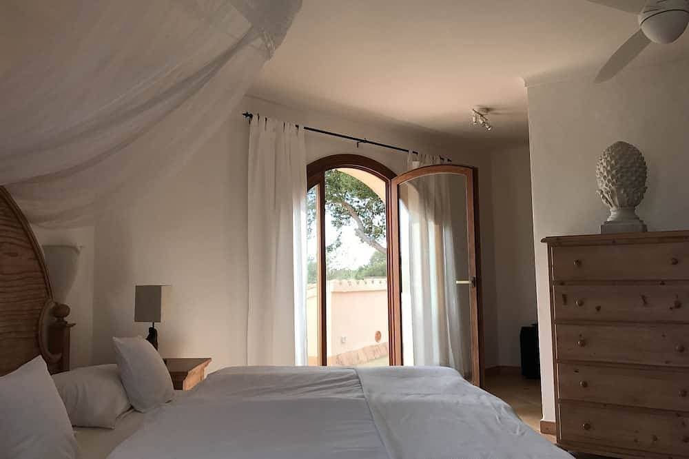Foto 5 von 30: Lastminute - Traumhafte Finca Pool, wunderschönem Garten,wenige Min. zum Strand