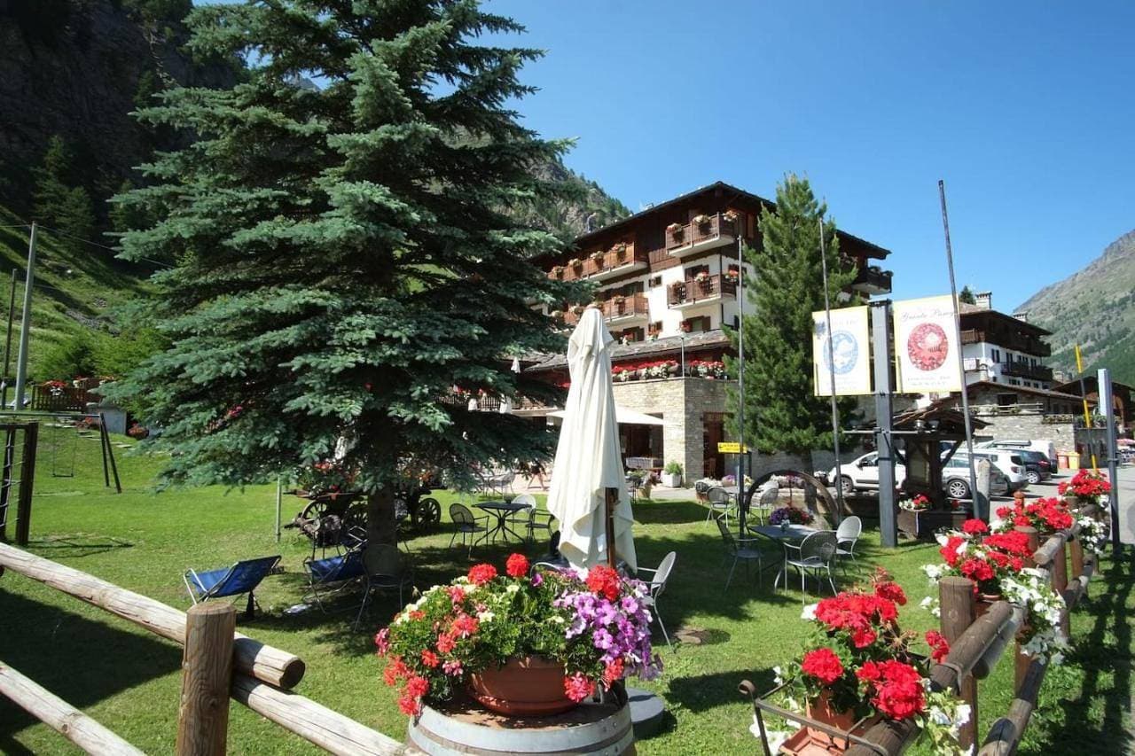 Hotel Granta Parey 1