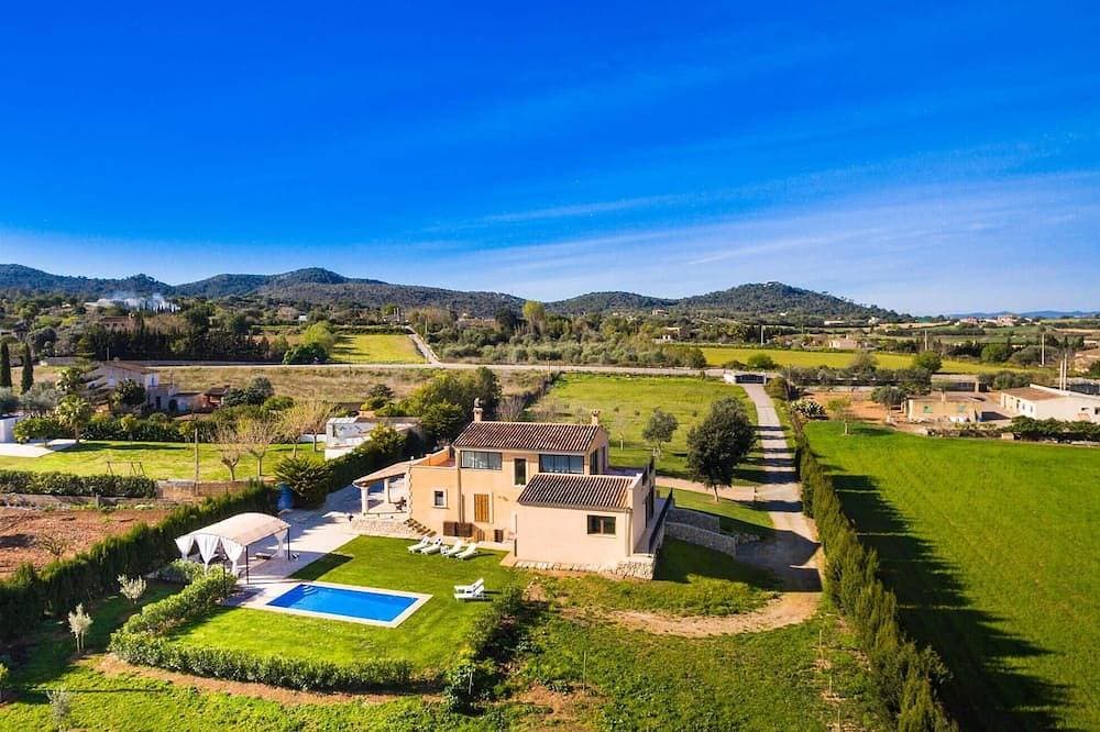 Foto 8 von 30: Cozy home in Manacor with private swimming pool, can be inside or outside