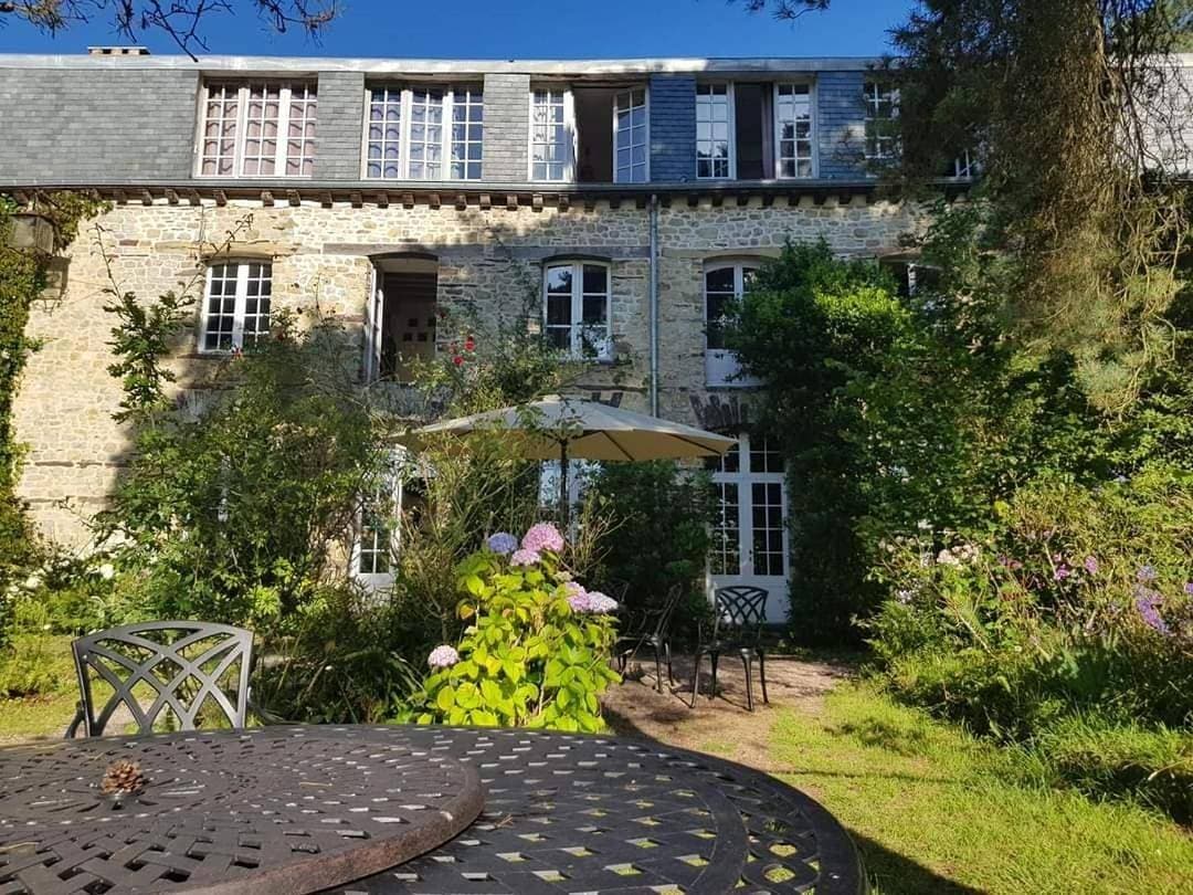 MANOIR DU TERTRE au coeur de la forêt de Brocéliande 1